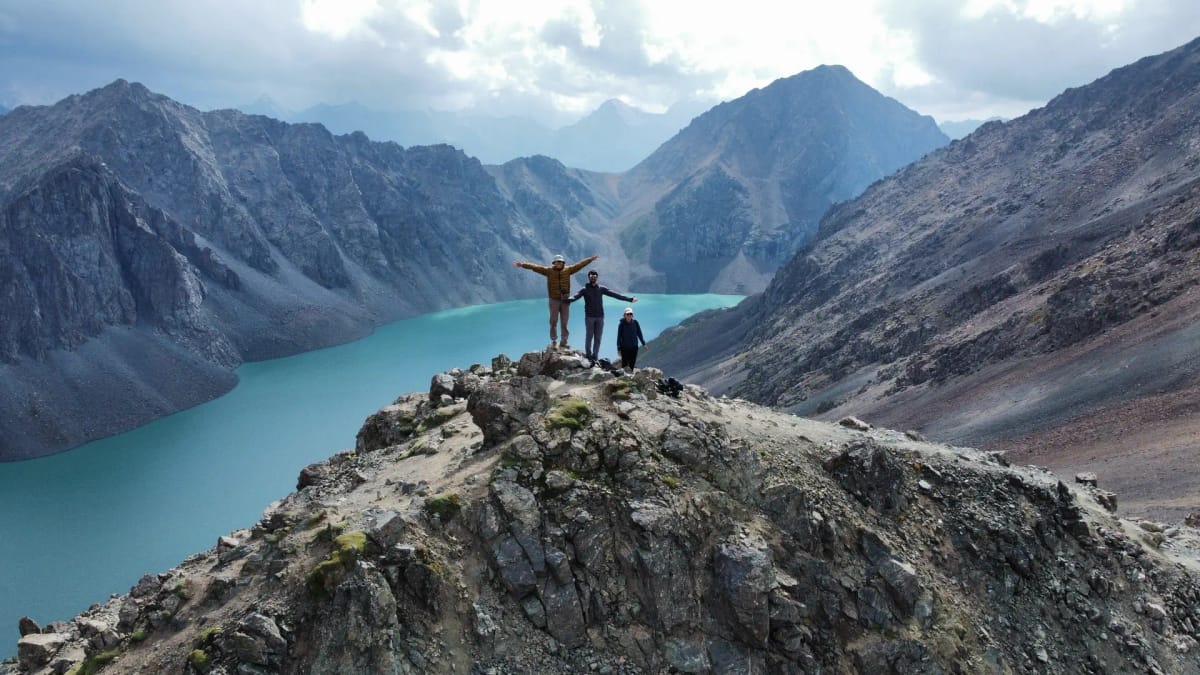 Mountain trekking route through Ala-Kol Pass